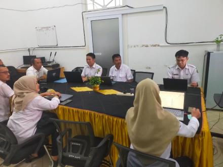 Pemerintah Desa Bendoroto Hadiri Desk OM-SPAN di DPMD Kabupaten Trenggalek